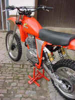 xlcj2.jpg (39809 Byte)