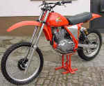 xlcj5.jpg (26062 Byte)