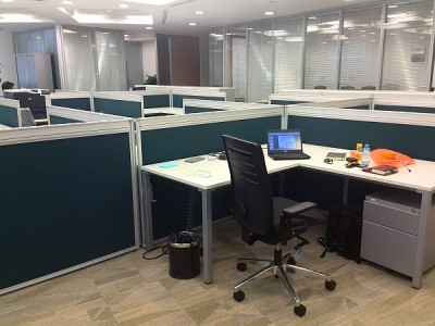 cubicle.jpg